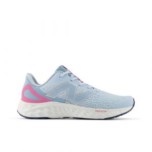 New Balance Enfant Fresh Foam Arishi v4 en Bleu/Rose