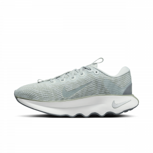 Chaussure de marche Nike Motiva pour femme - Gris