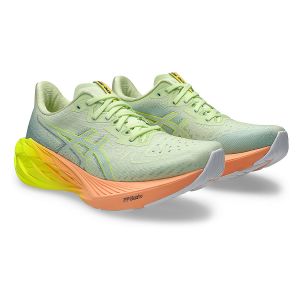 chaussures de running homme novablast 4 celebration of sport