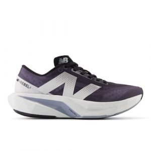 New Balance Femme FuelCell Rebel v4 en Gris/Noir