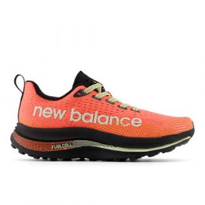 New Balance Femme FuelCell SuperComp Trail en Orange/Noir, Synthetic, Taille 40