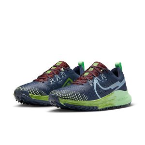 chaussures de trail femme react pegasus trail 4