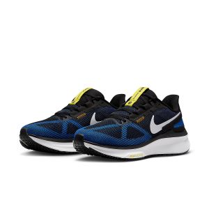 chaussures de running homme air zoom structure 25