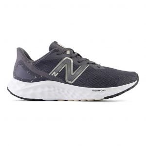 Chaussures New Balance Fresh Foam Arishi v4 gris foncé gris argent femme - 41.5