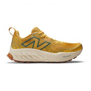 Chaussures New Balance Fresh Foam X Hierro v8 jaune pour femme - 41.5