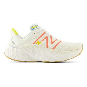 Chaussures New Balance Fresh Foam More v4 blanc sel rose femme - 44