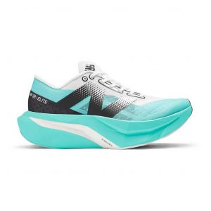 Chaussures New Balance FuelCell SuperComp Elite v4 bleu clair blanc noir femme - 41