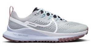 Nike React Pegasus Trail 4 - femme - blanc