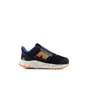 New Balance Enfant Fresh Foam Arishi v4 Hook and Loop en Noir/Bleu/Orange