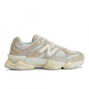 New Balance Unisexe 9060 en Blanc/Beige/Jaune/Orange