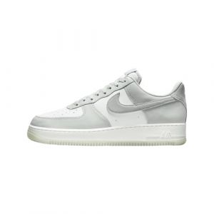 Nike Homme Air Force 1 '07 LV8 Sneaker