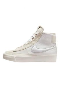 NIKE Femme Blazer Mid Victory Sneaker