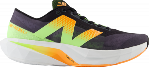 Chaussures de running New Balance FuelCell Rebel v4