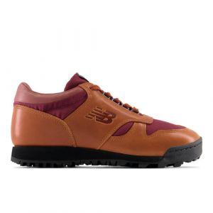 New Balance Unisexe RAINIER LOW en Marron/Rouge/Noir