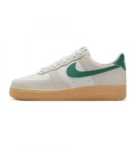 Nike Chaussures pour homme Air Force 1 '07 LV8 (FQ8714-001