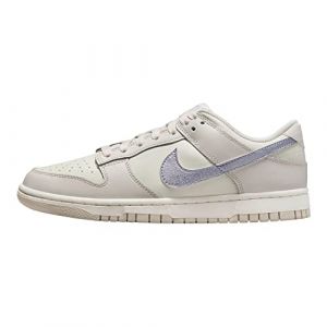 Nike Femme W Dunk Low ESS Trend Sneaker