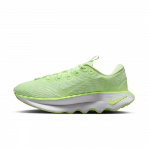 Chaussure de marche Nike Motiva pour femme - Jaune