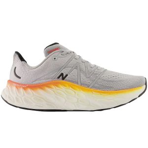 NEW BALANCE Chaussure running Fresh Foam More V4 Aluminum Grey/neon Dragonfly Homme Gris/Blanc/Orange  taille 12