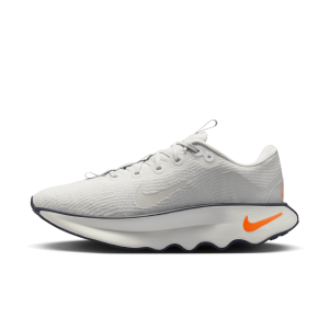 Chaussure de marche Nike Motiva pour homme - Blanc